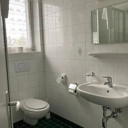 Rivabella Garni & Restaurant Frühstückspension *