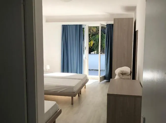 Oda ve Kahvaltı Rivabella Garni & Restaurant *