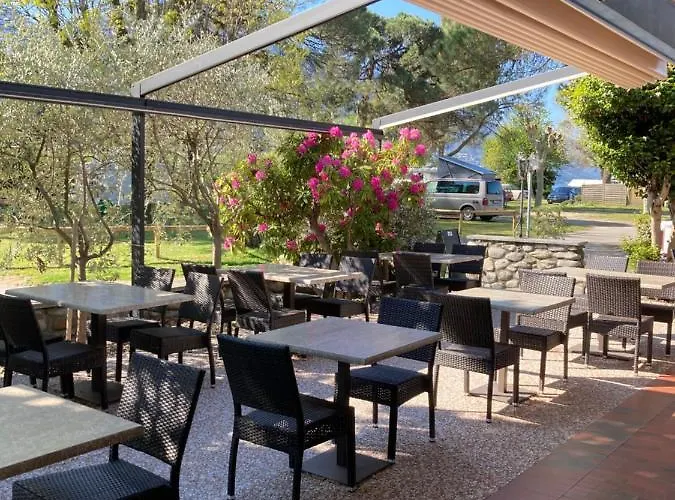 Rivabella Garni & Restaurant Nocleg ze śniadaniem Tenero-Contra