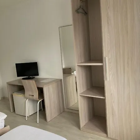 Rivabella Garni & Restaurant Отель типа 